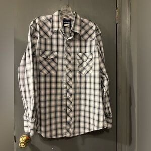 Wrangler Men's Black and White Plaid Shirt